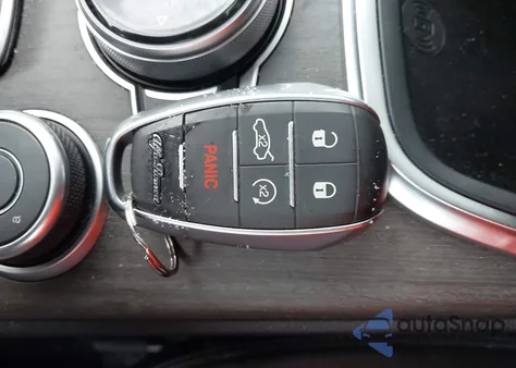 2022 Alfa Romeo Stelvio Ti Awd z USA, uszkodzony, nr VIN ZASPAKBN4N7D34117